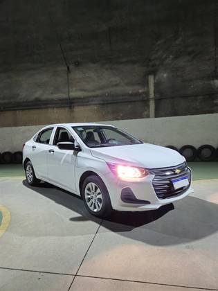 CHEVROLET ONIX 1.0 TURBO FLEX PLUS LT AUTOMÁTICO CHEVROLET ONIX 1.0 TURBO FLEX PLUS LT AUTOMÁTICO